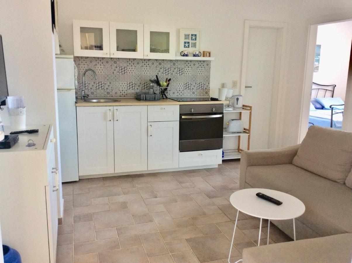 Apartment Tin Pinezići Eksteriør billede